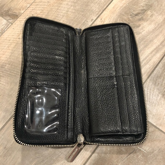 Black Leather Michael Kors Wallet - Picture 2 of 2